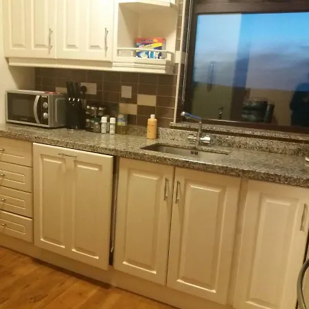 度假居 Helens Self Catering *