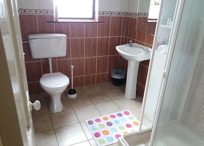 Helens Self Catering * キャッスルバー